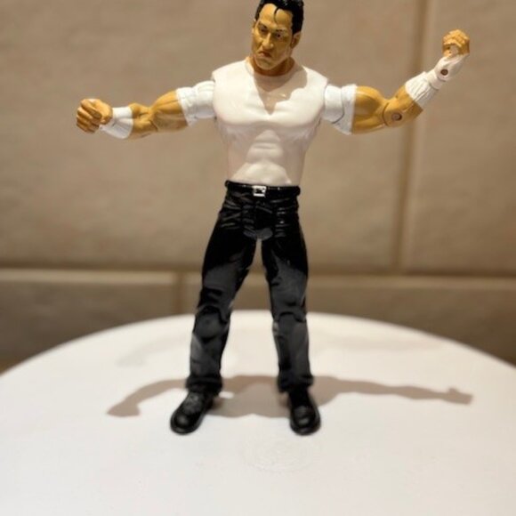 Vintage WWE 2003 Jakks Deuce Wrestler White Shirt Blue Pants Plastic Figure 7” - Picture 3 of 9